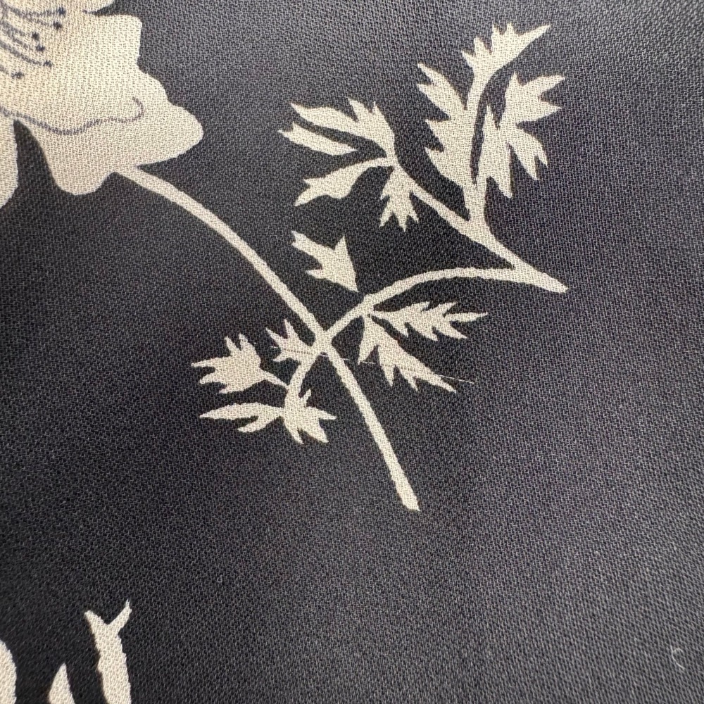 Lauren Ralph Lauren Silk Black and Cream Floral Dress Size 8 - Picture 9 of 9